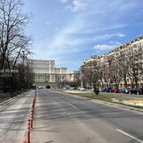 Unirii, Palatul Parlamentului, apartament 4 camere, vedere fantani, renovat